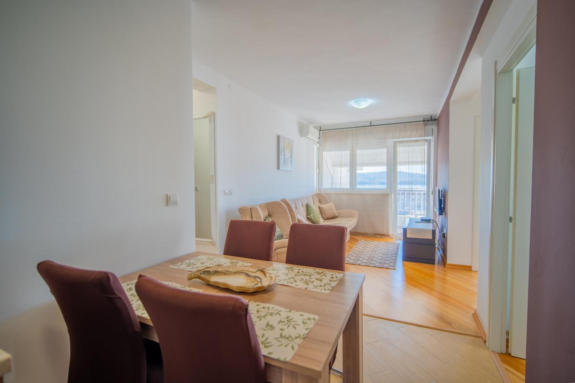 טיווט Apartman Centar מראה חיצוני תמונה